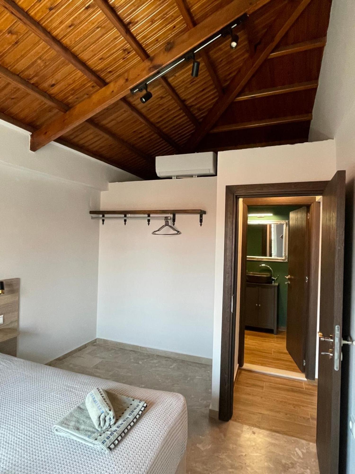 Q Apartments Molyvos Mithimna Luaran gambar